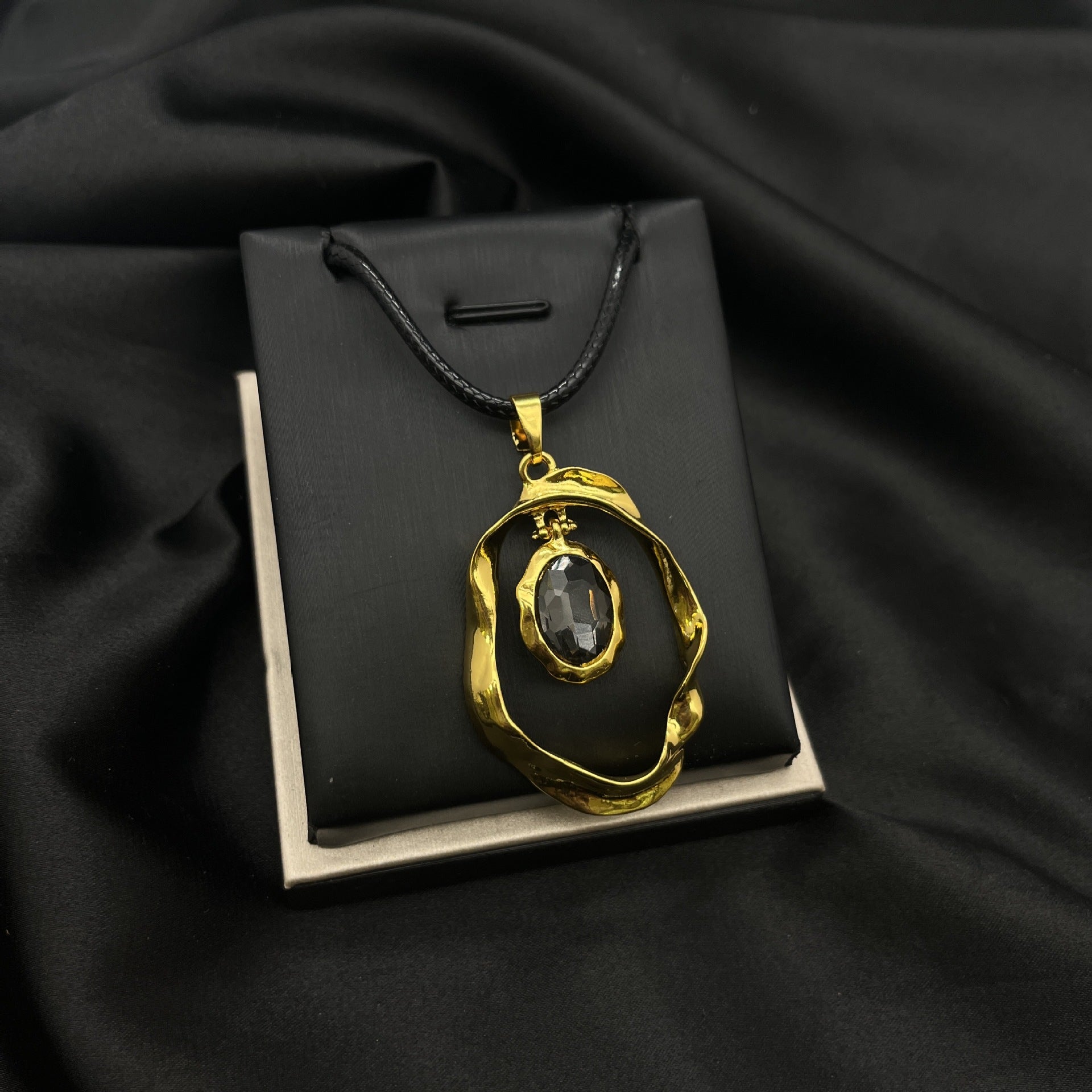 Collar de anillo de anillo de oro de aleación al por mayor